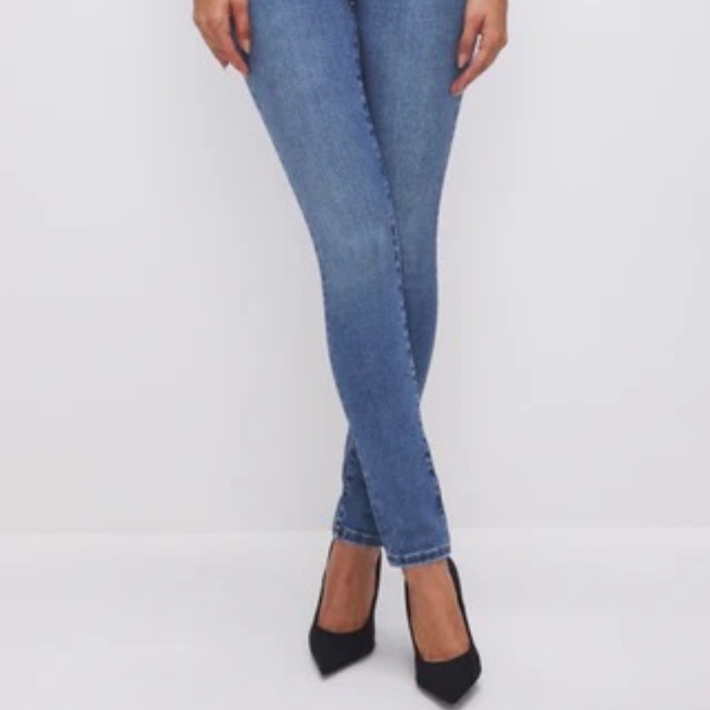 Good American POWER STRETCH PULL-ON SKINNY . Brand New! JEANS size medium